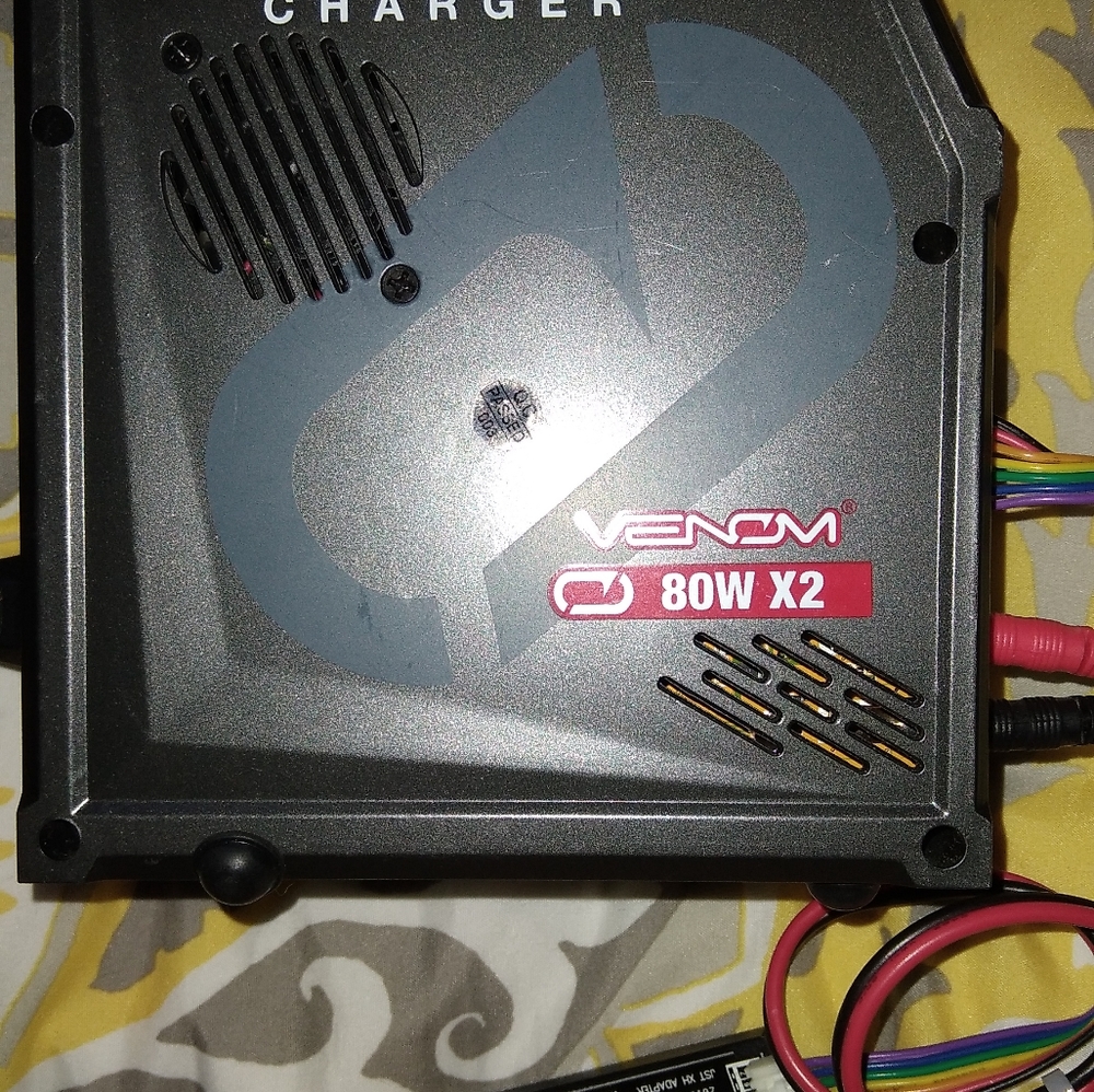 Venom 80w X2 battery charger